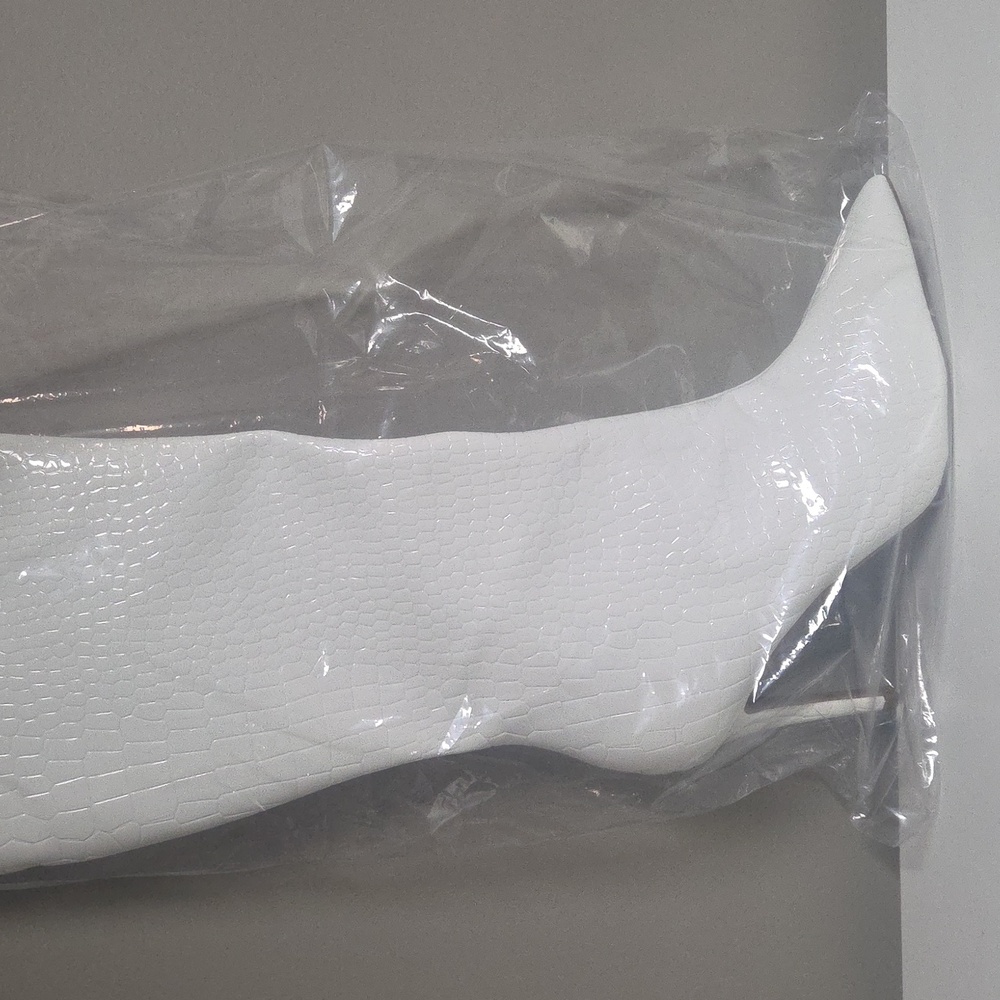 I.N.C. INTERNATIONAL CONCEPTS  Rajel Dress Boots, New in Box